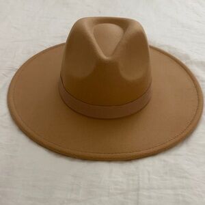NWT Treasure & Bond Tan Fedora Hat